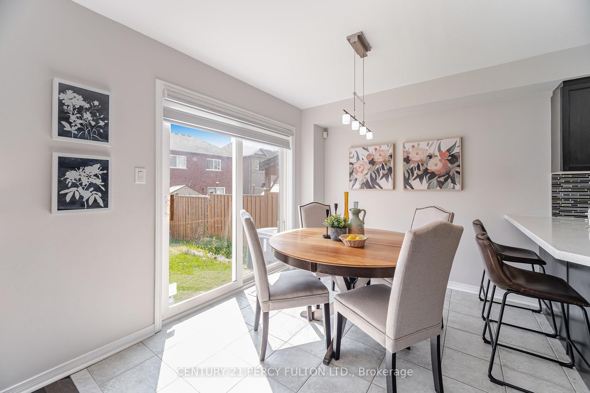 Photo 9 of 36 Feint Drive, Ajax, Northwest Ajax — HOMEH
