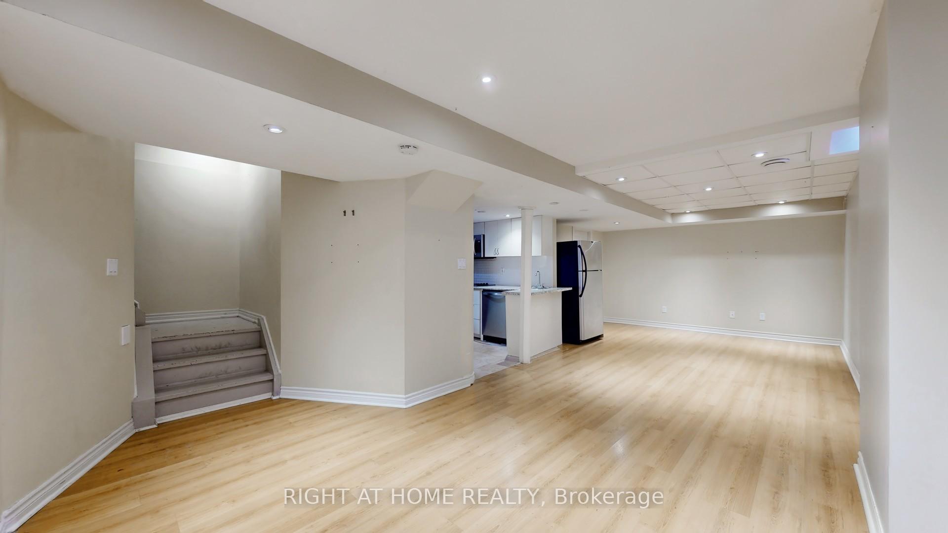 Photo 5 of Unit Bsmt, 85 Castillian Drive, Vaughan, Sonoma Heights — HOMEH