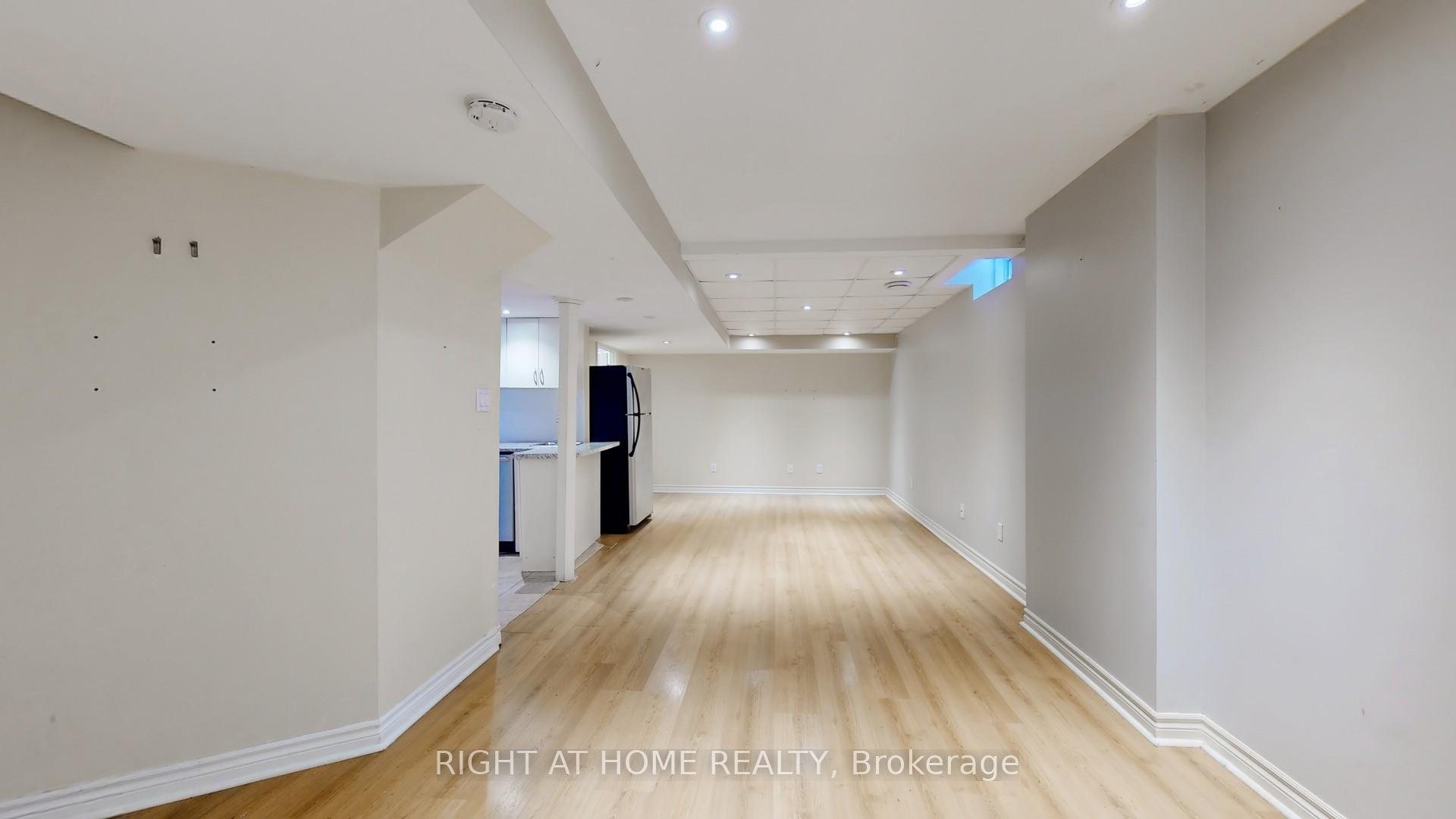 Photo 6 of Unit Bsmt, 85 Castillian Drive, Vaughan, Sonoma Heights — HOMEH