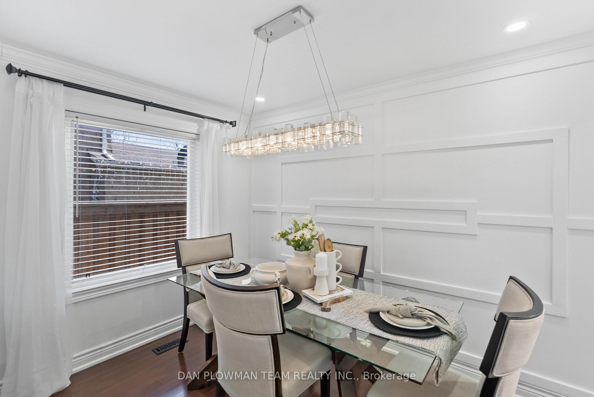 Photo 10 of 683 Foxwood Trail, Pickering, Amberlea — HOMEH