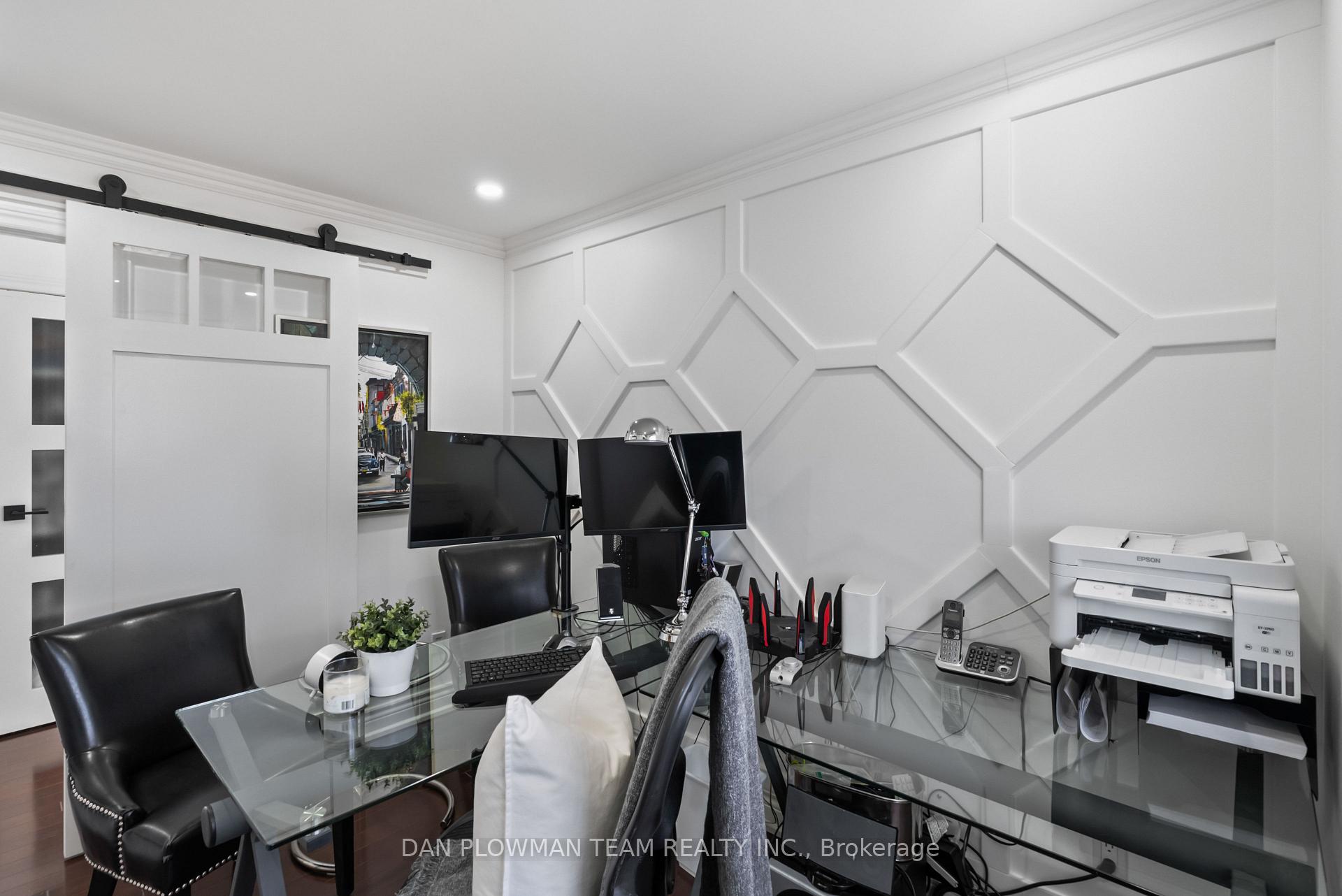 Photo 18 of 683 Foxwood Trail, Pickering, Amberlea — HOMEH