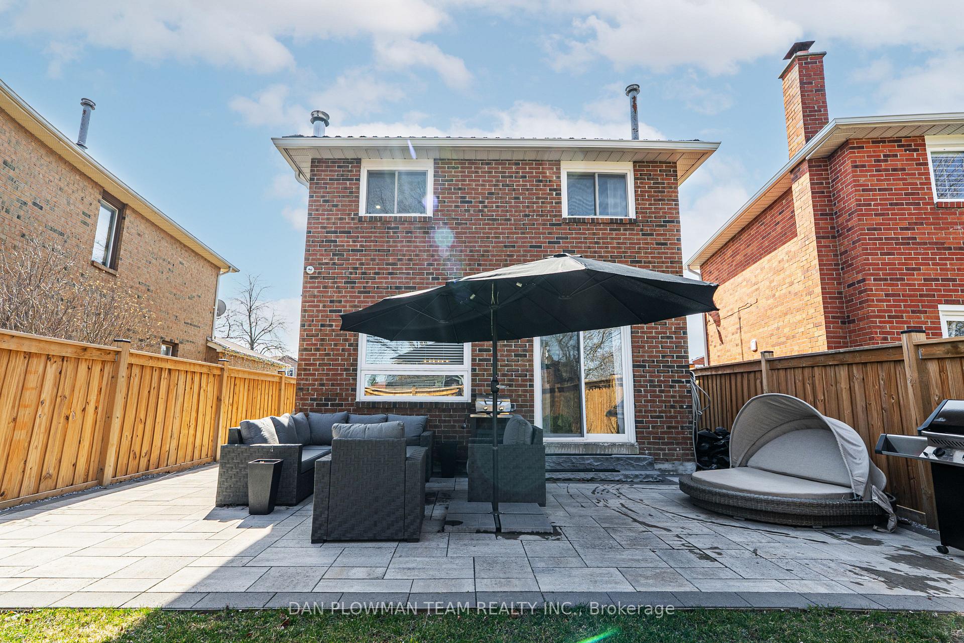 Photo 34 of 683 Foxwood Trail, Pickering, Amberlea — HOMEH