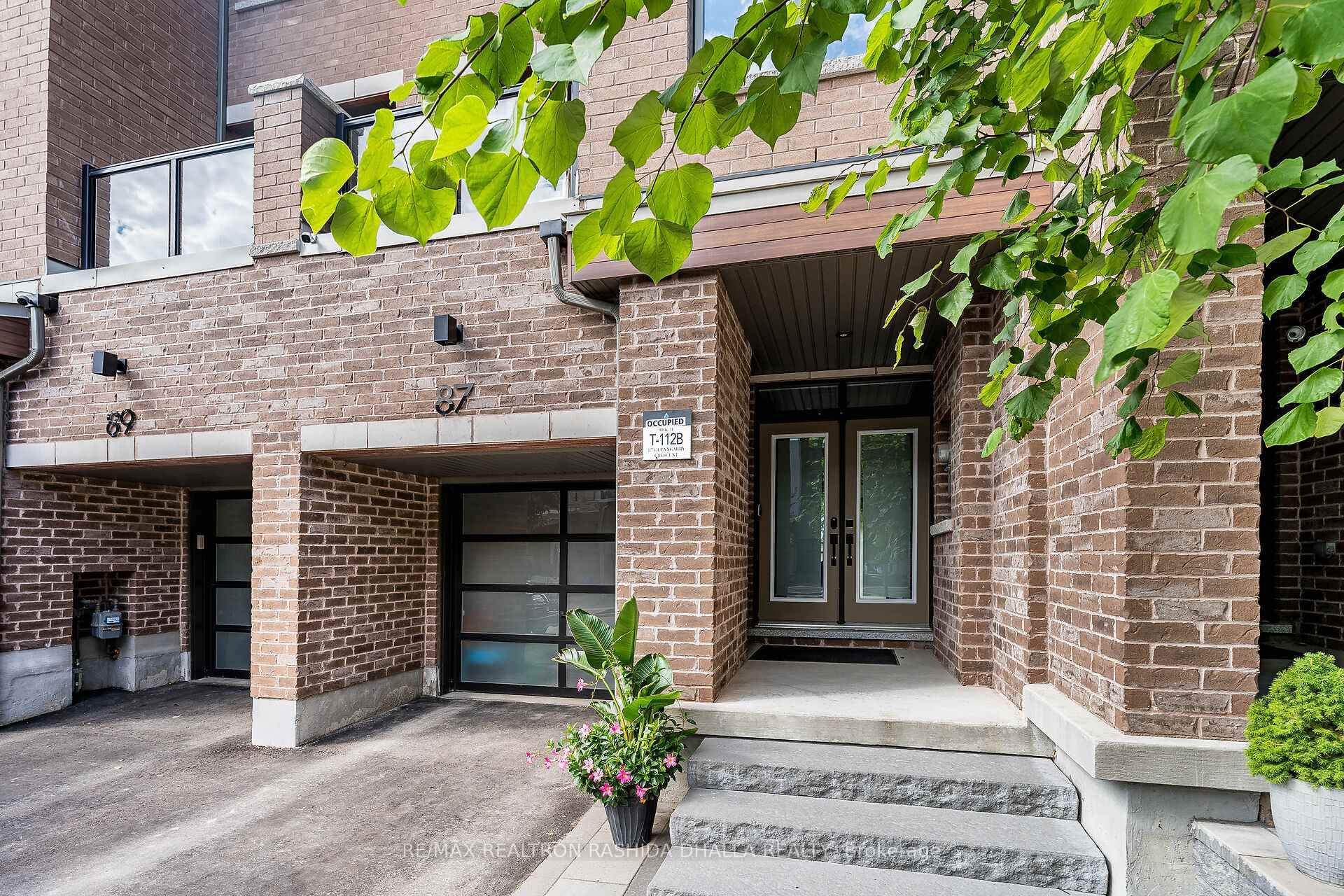 Photo 5 of 87 Glenngarry Crescent, Vaughan, Rural Vaughan — HOMEH