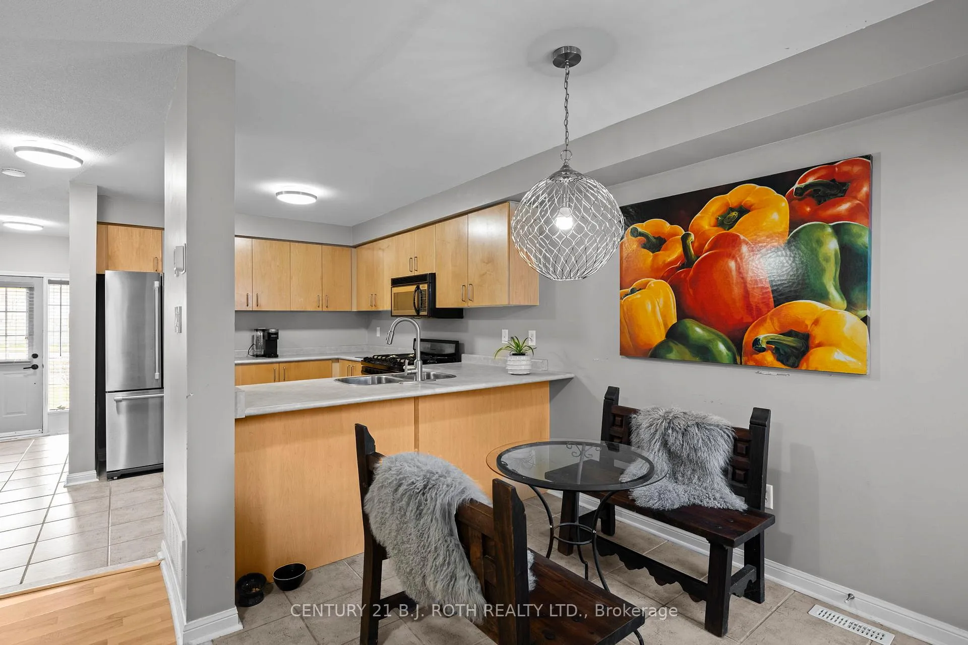 Photo 10 of 359 Ferndale Drive S, Barrie, Ardagh — HOMEH