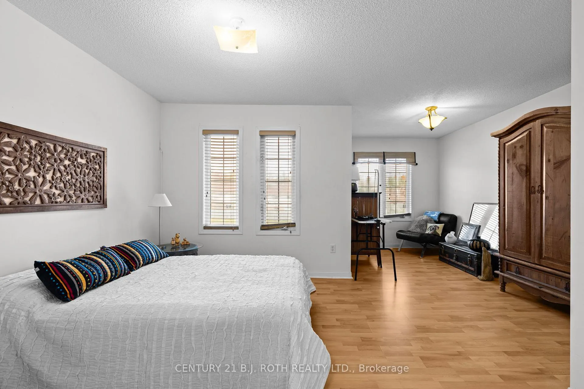Photo 14 of 359 Ferndale Drive S, Barrie, Ardagh — HOMEH