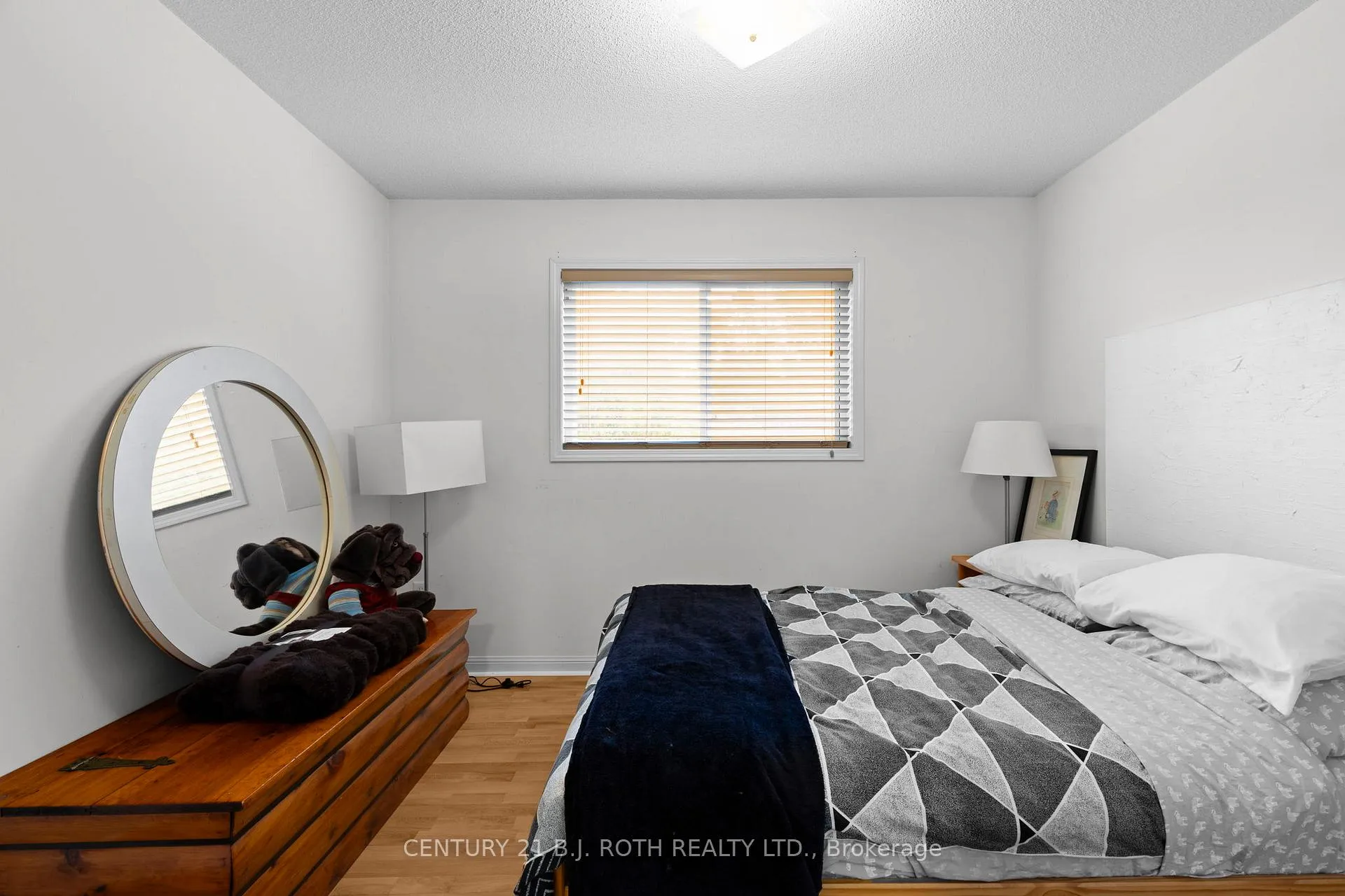 Photo 21 of 359 Ferndale Drive S, Barrie, Ardagh — HOMEH
