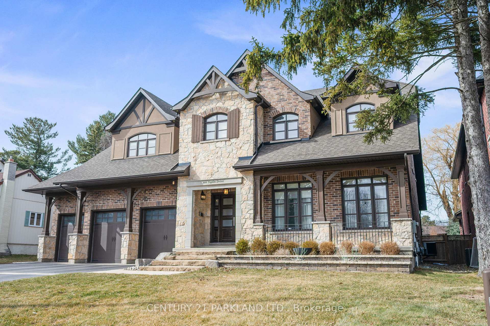 Photo 1 of 866 Taplin Drive, Pickering, Dunbarton — HOMEH