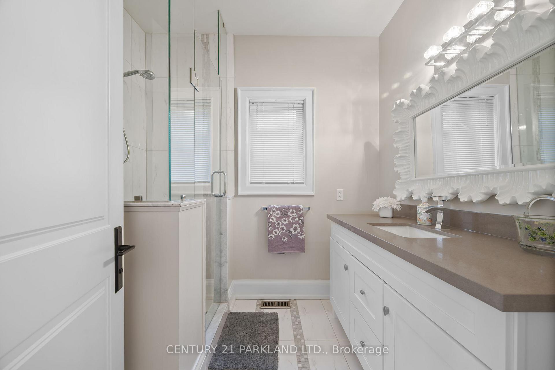 Photo 23 of 866 Taplin Drive, Pickering, Dunbarton — HOMEH