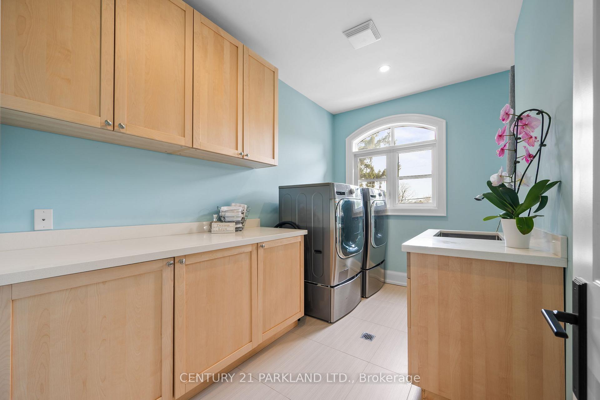 Photo 40 of 866 Taplin Drive, Pickering, Dunbarton — HOMEH