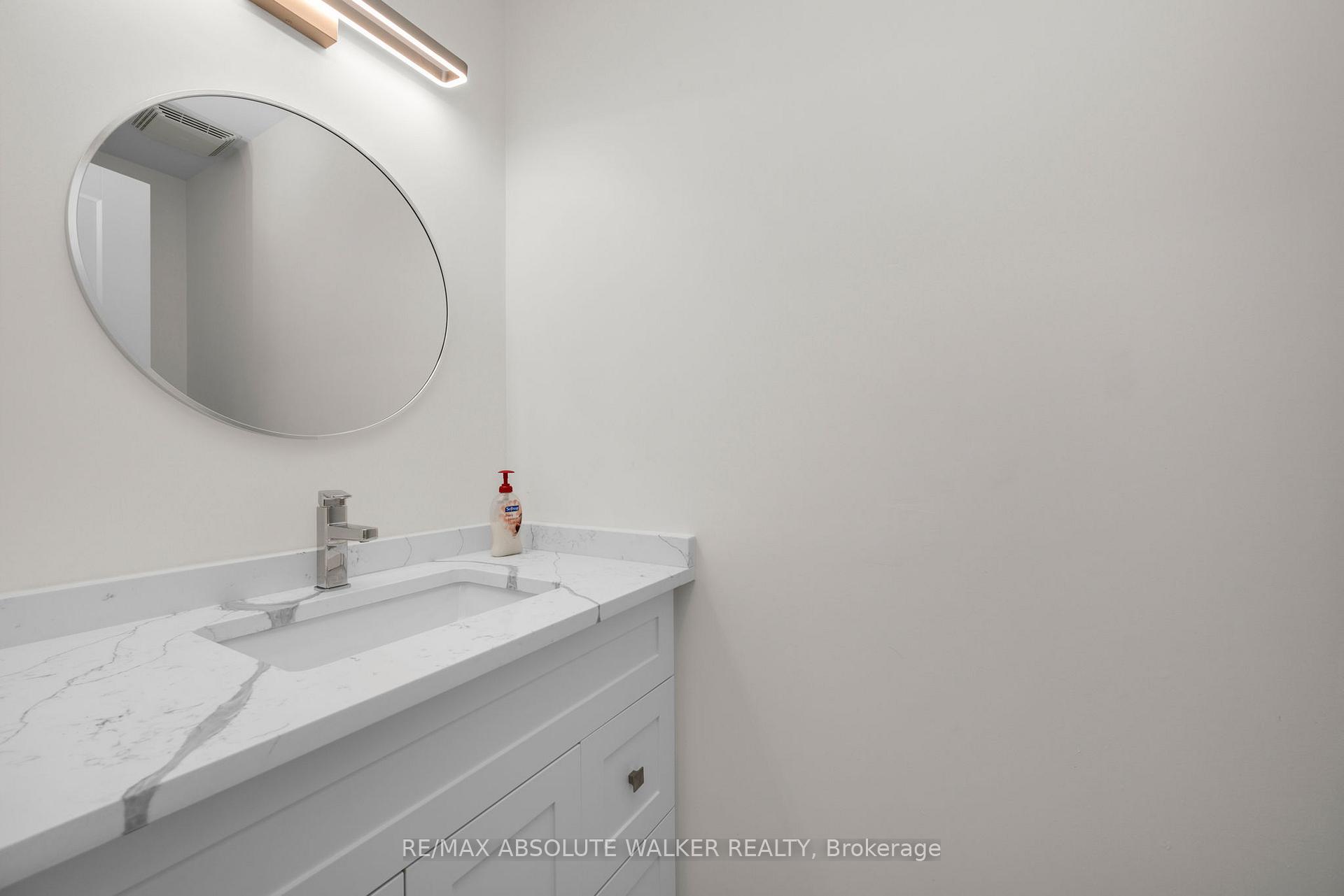 Photo 17 of 424 Nittany Crescent, Ottawa, Barrhaven - Strandherd — HOMEH