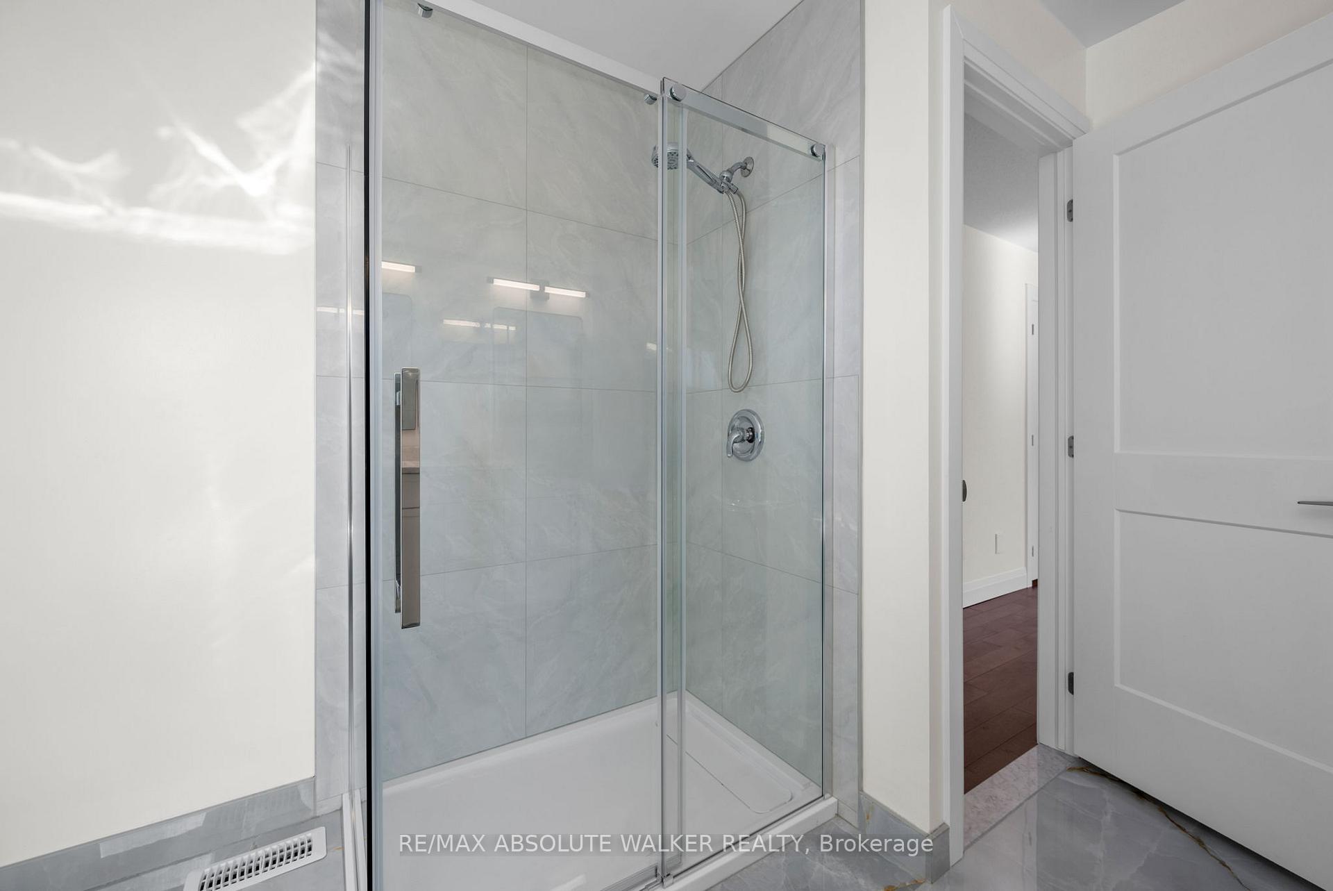 Photo 22 of 424 Nittany Crescent, Ottawa, Barrhaven - Strandherd — HOMEH