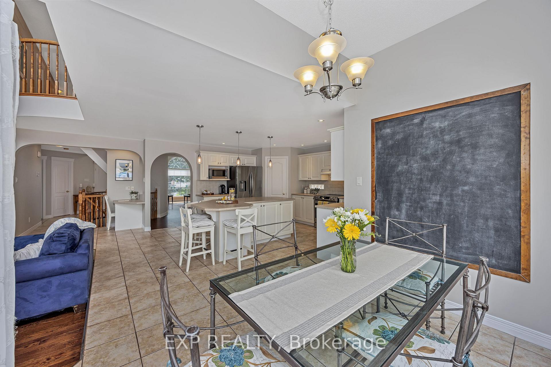 Photo 17 of 3722 Mountain Meadows Crescent N, Ottawa, Riverside South/Gloucester Glen — HOMEH
