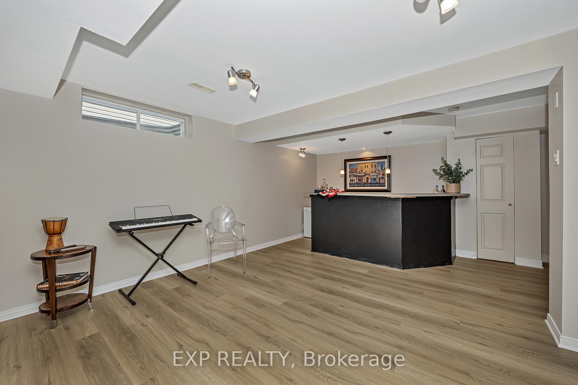Photo 35 of 3722 Mountain Meadows Crescent N, Ottawa, Riverside South/Gloucester Glen — HOMEH