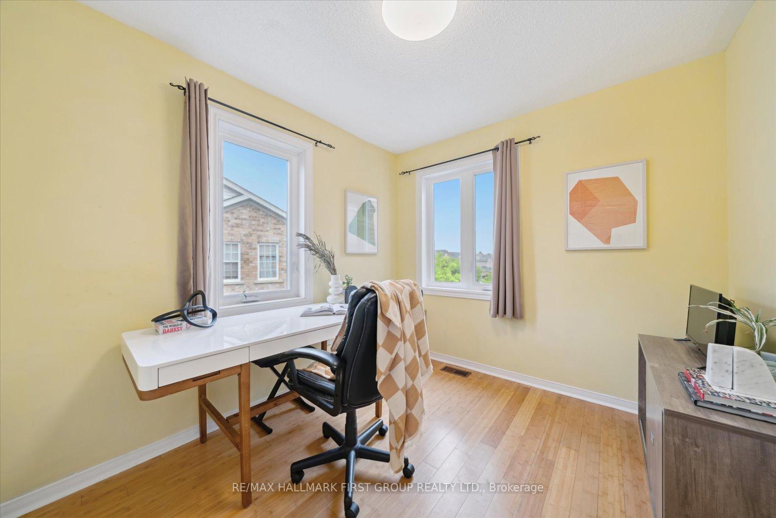 Photo 19 of 27 Shenandoah Drive, Whitby, Williamsburg — HOMEH