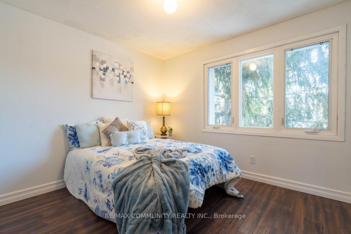 Photo 14 of 1736 Shadybrook Drive, Pickering, Amberlea — HOMEH