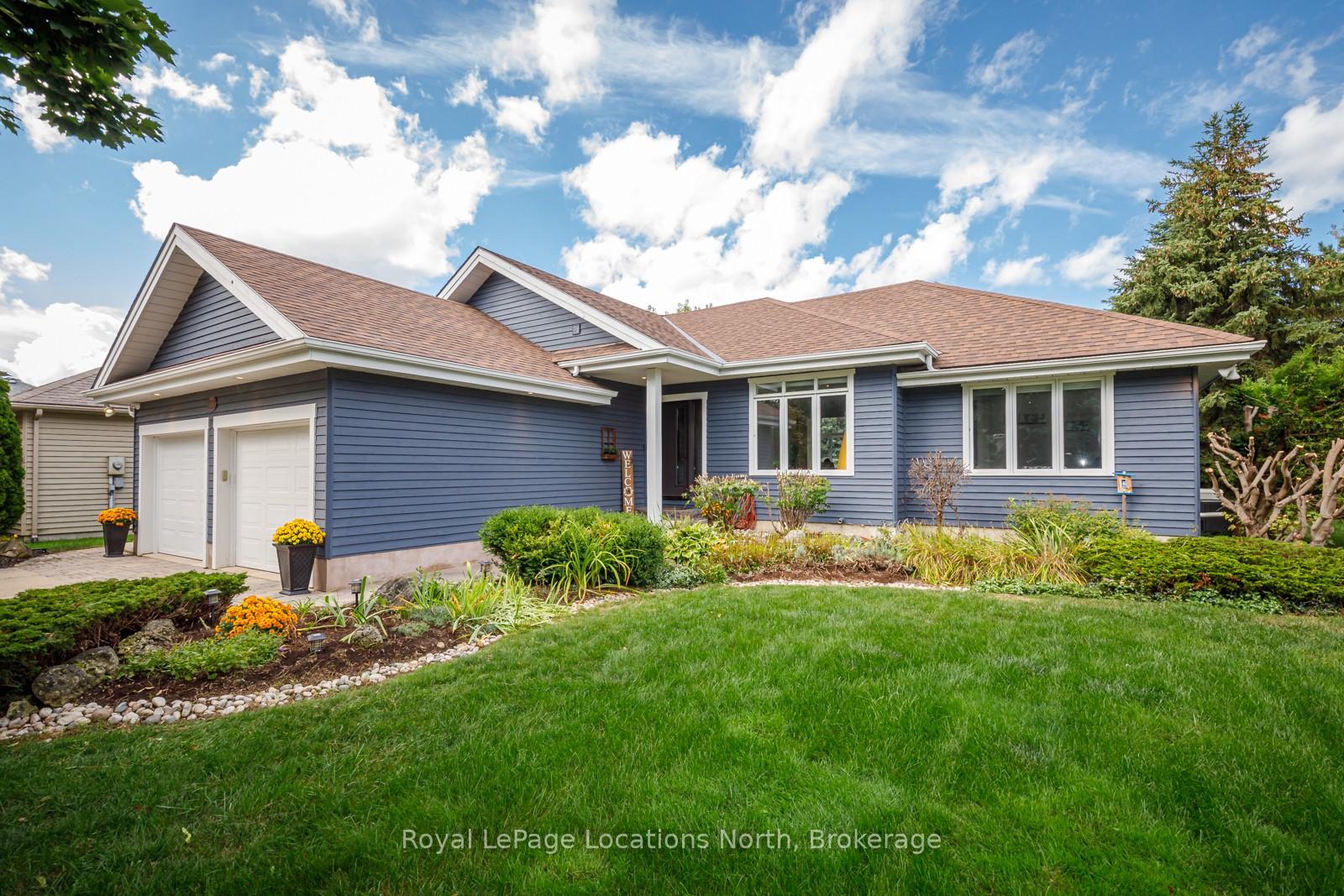 Photo 1 of 141 Grand Cypress Lane, Blue Mountains — HOMEH