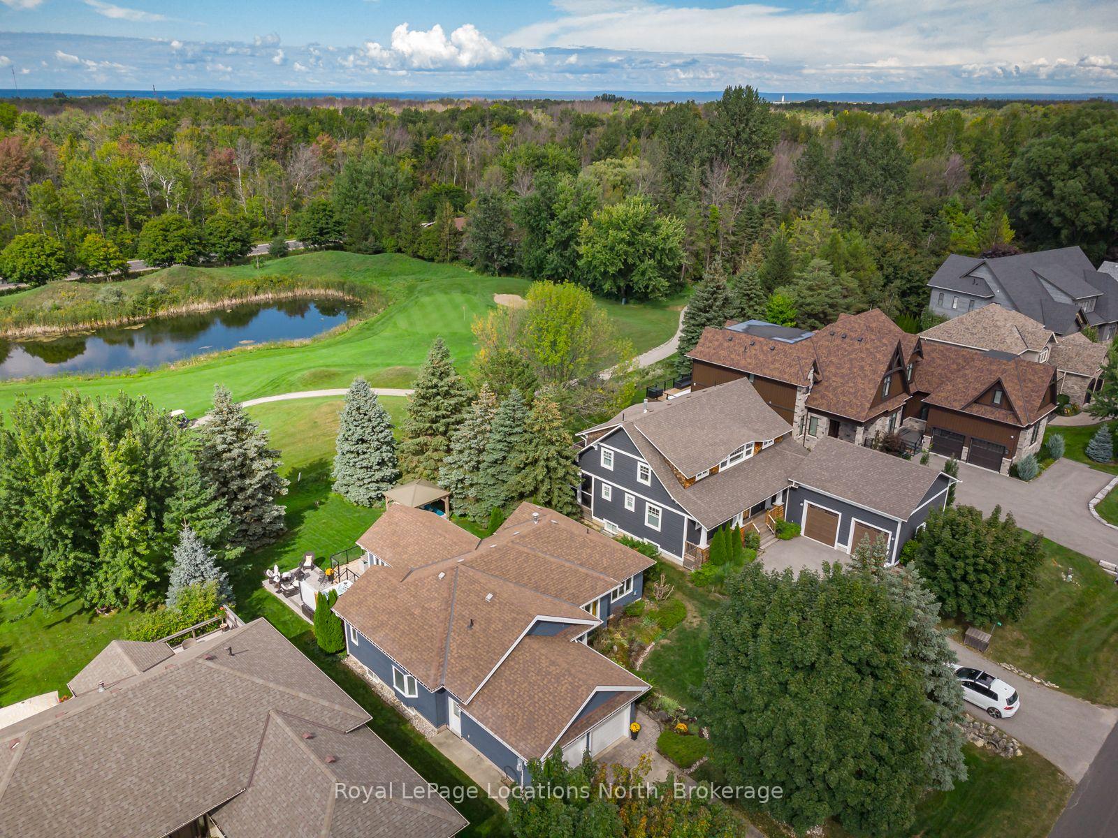 Photo 3 of 141 Grand Cypress Lane, Blue Mountains — HOMEH