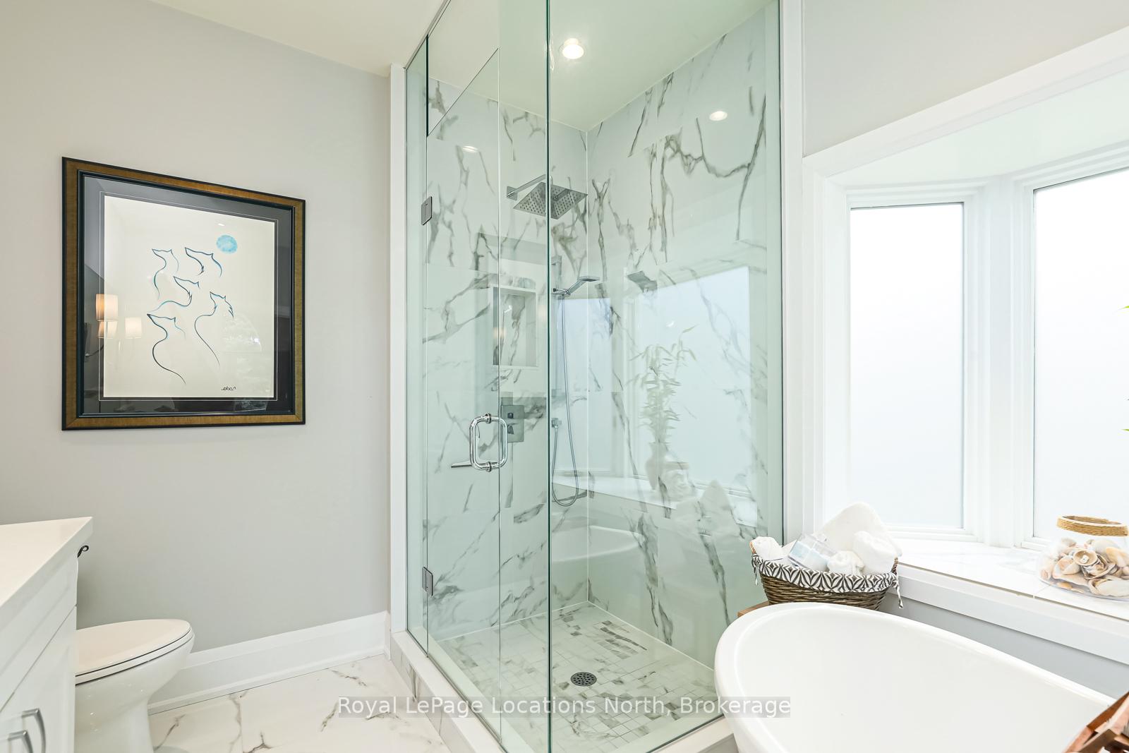 Photo 13 of 141 Grand Cypress Lane, Blue Mountains — HOMEH