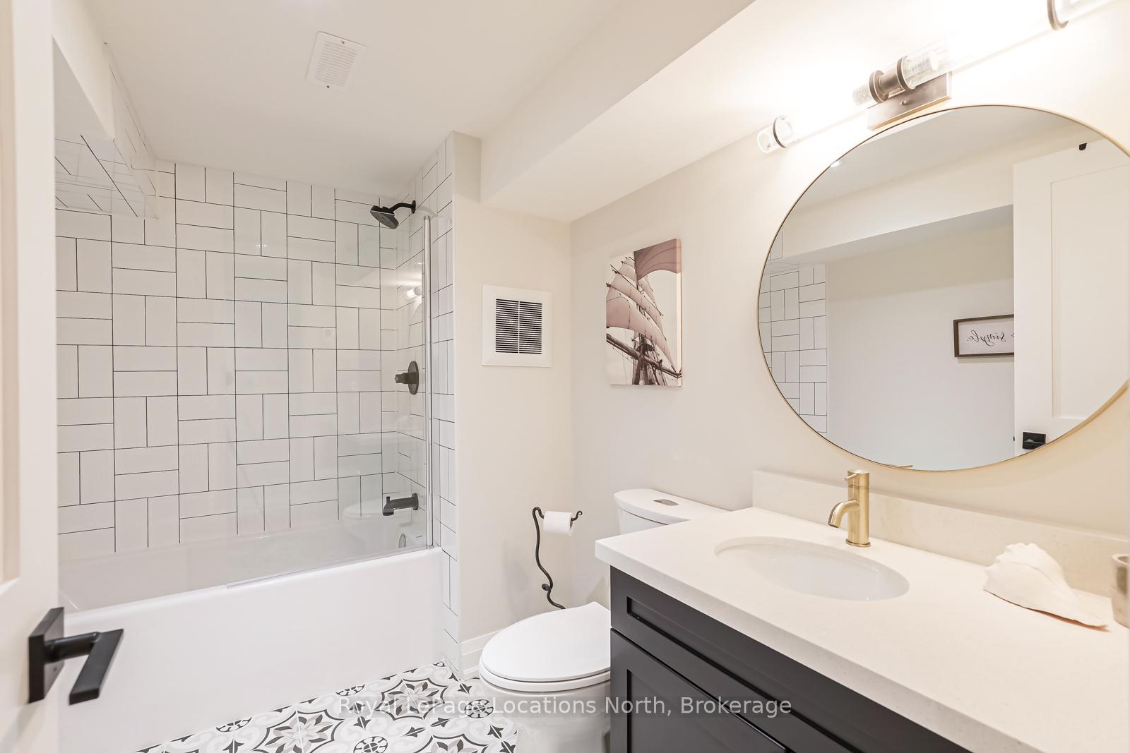 Photo 23 of 141 Grand Cypress Lane, Blue Mountains — HOMEH