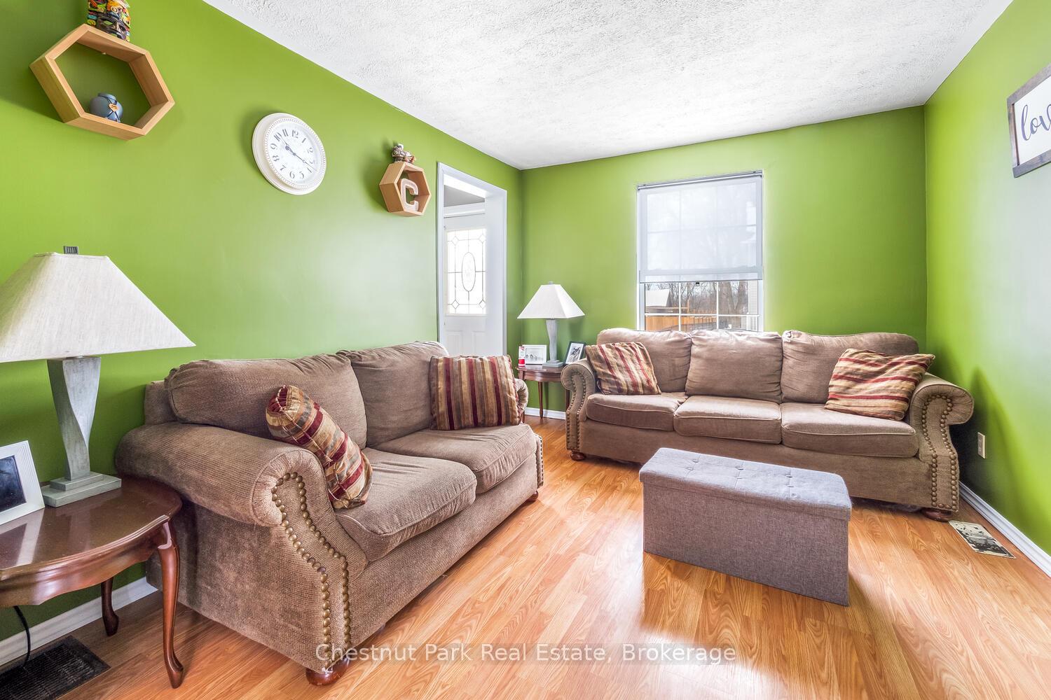 Photo 6 of 175 4TH St SW, Arran-Elderslie — HOMEH