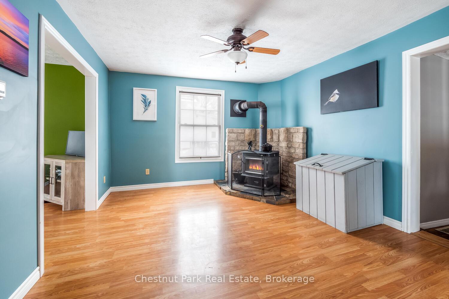 Photo 5 of 175 4TH St SW, Arran-Elderslie — HOMEH