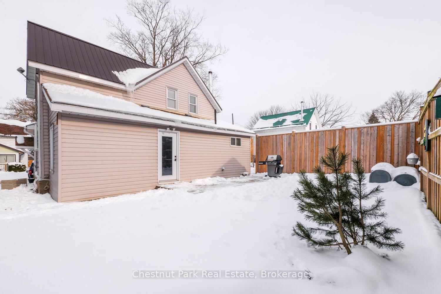 Photo 21 of 175 4TH St SW, Arran-Elderslie — HOMEH