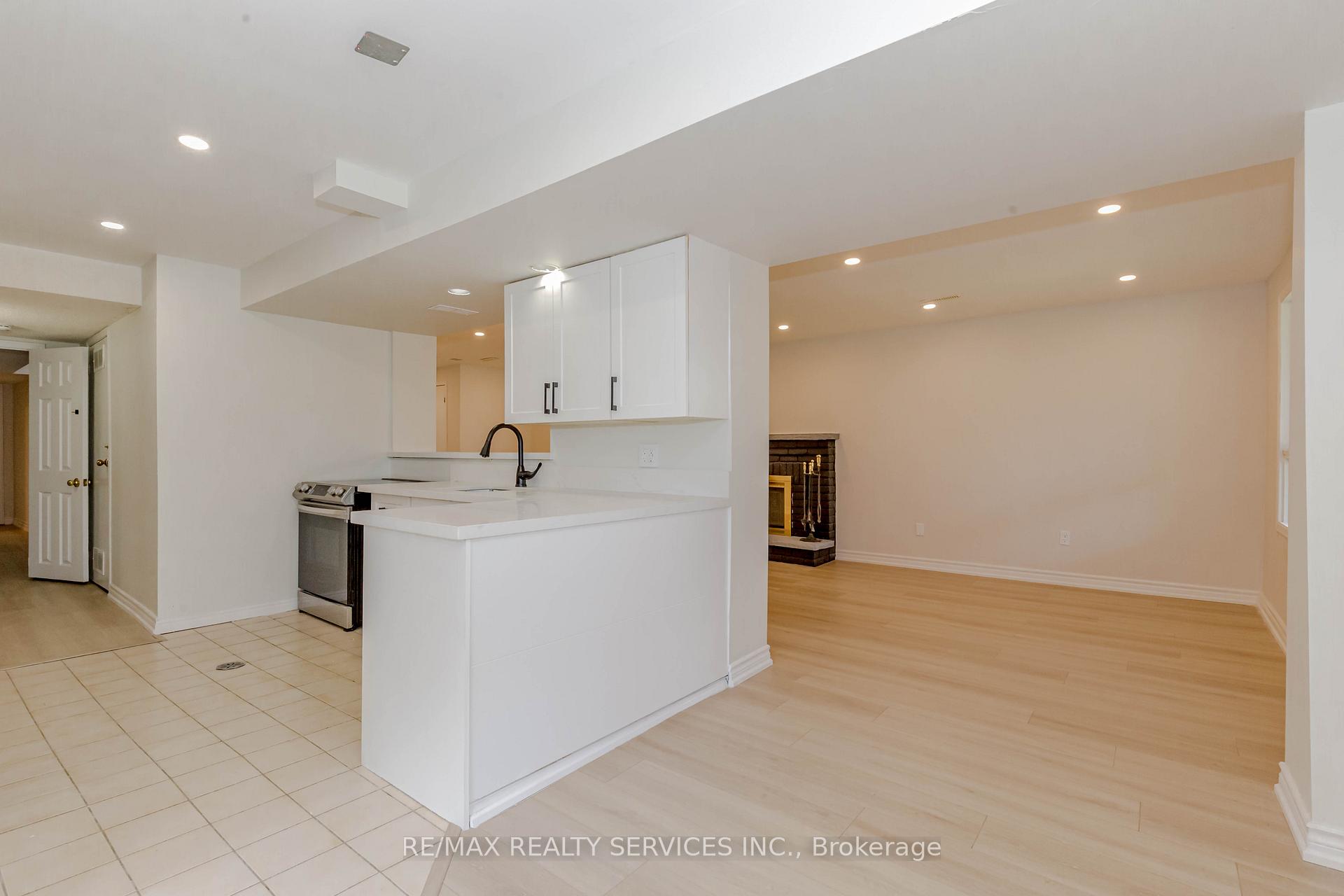 Photo 40 of 1752 Broadoak Crescent, Pickering, Amberlea — HOMEH