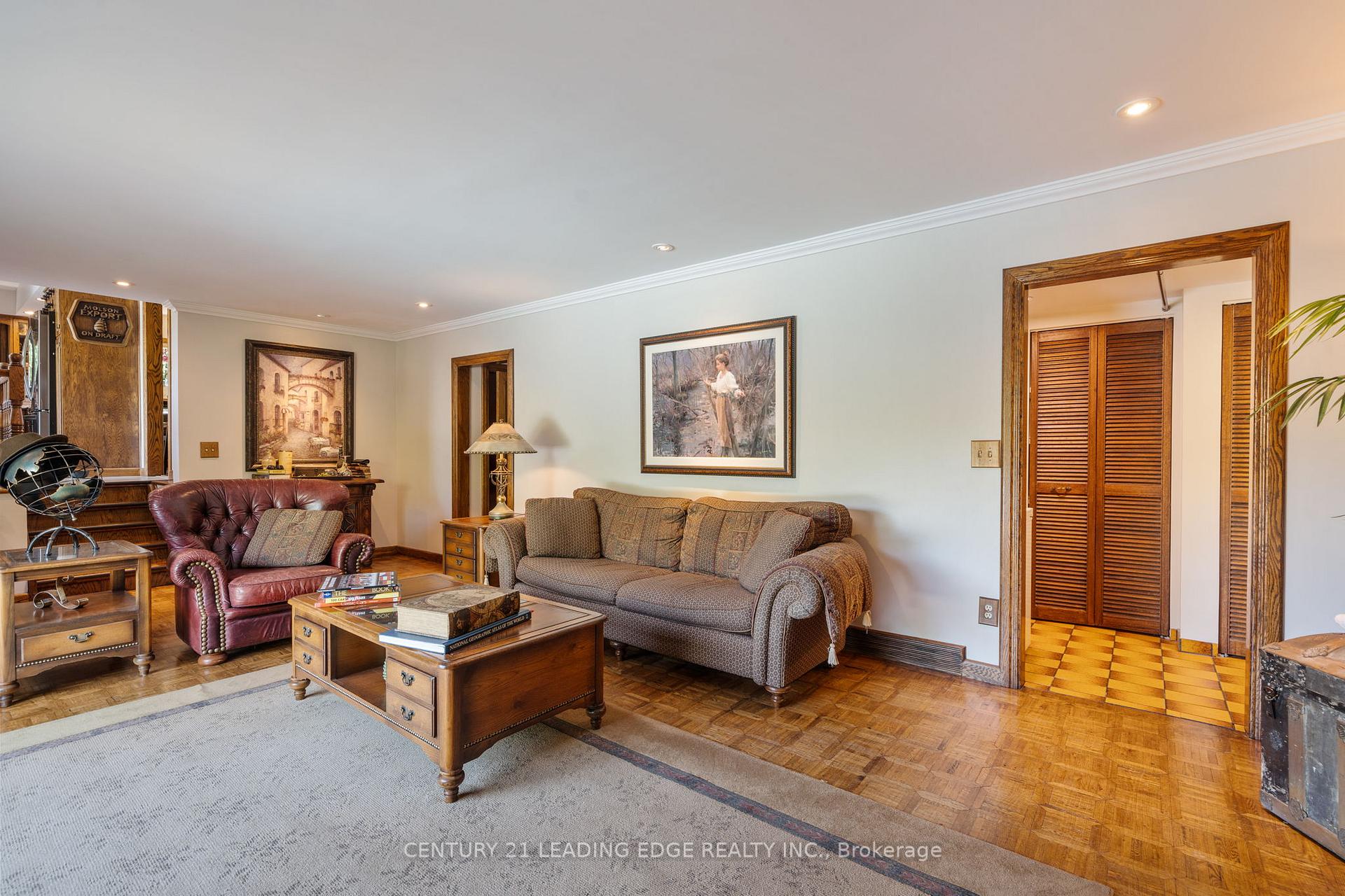 Photo 11 of 757 Cochrane Street, Whitby, Williamsburg — HOMEH