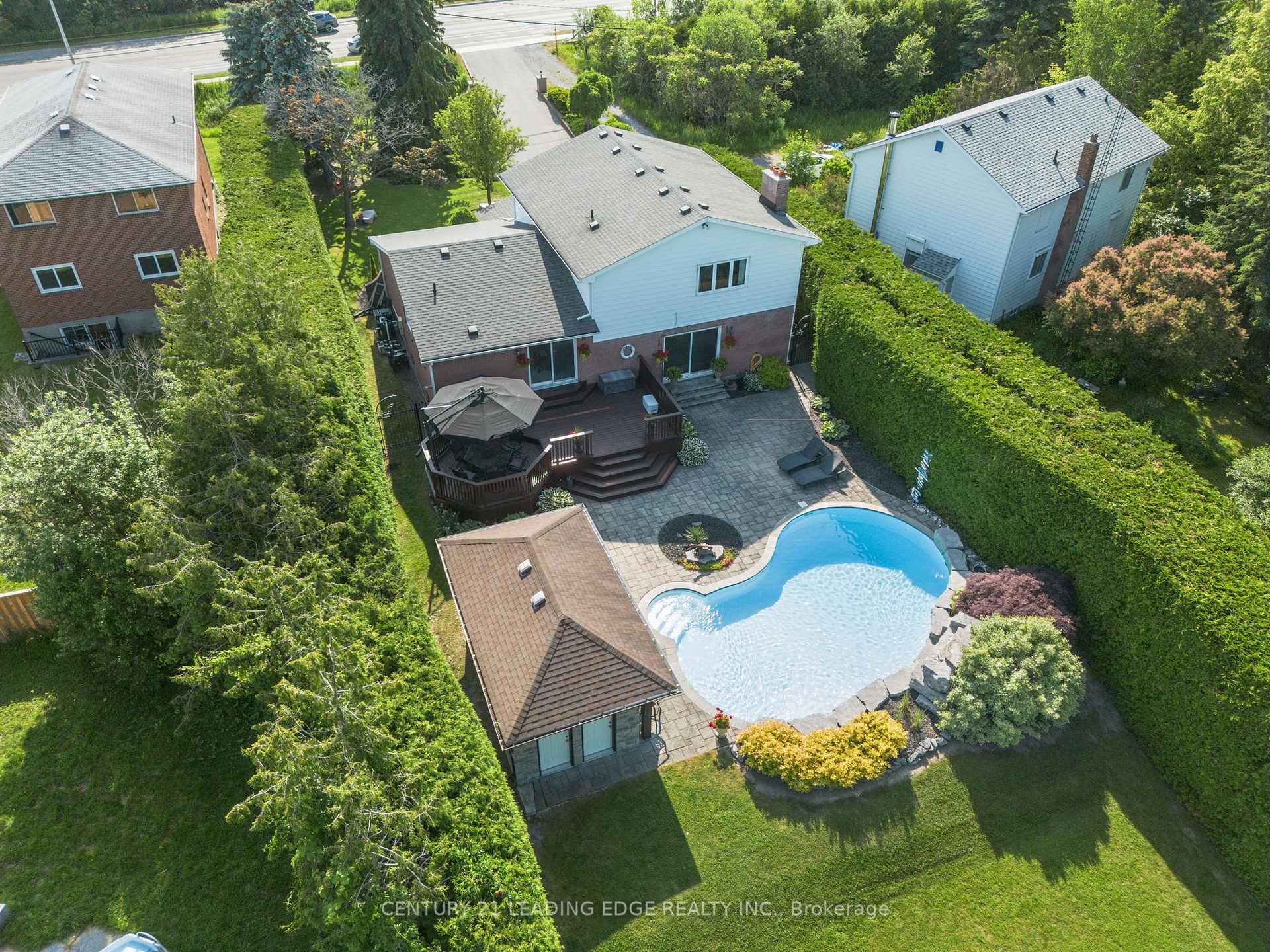Photo 45 of 757 Cochrane Street, Whitby, Williamsburg — HOMEH