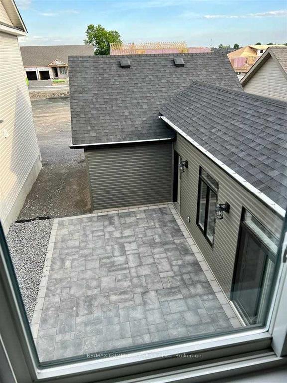 Photo 7 of 86 Riverstone Way, Belleville, Thurlow Ward — HOMEH