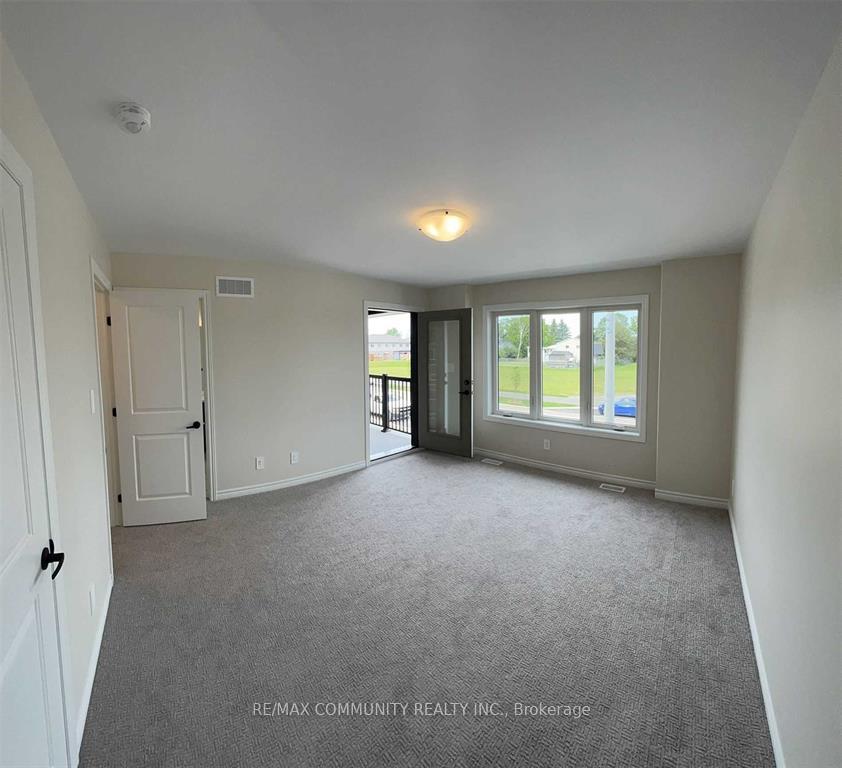 Photo 14 of 86 Riverstone Way, Belleville, Thurlow Ward — HOMEH