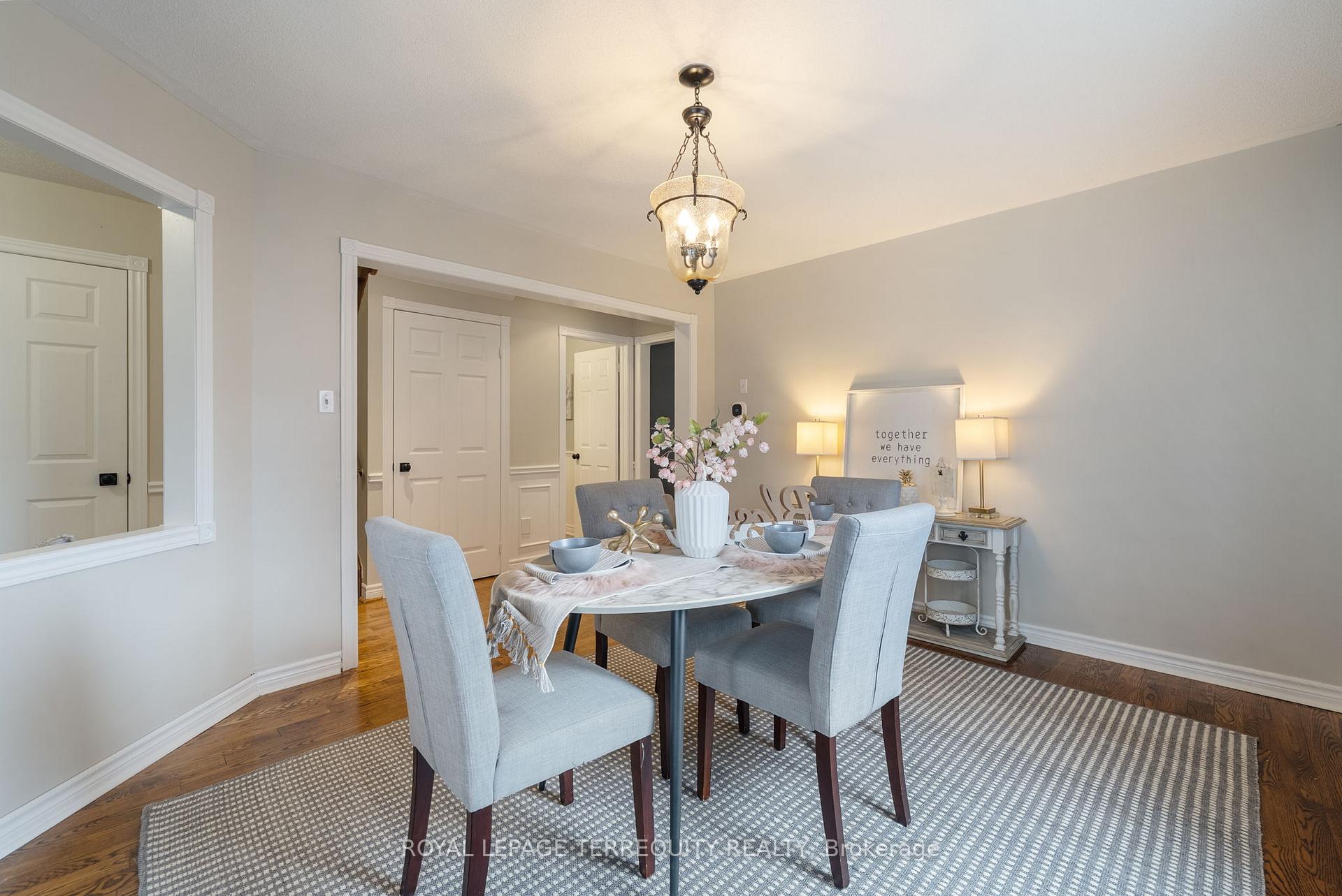 Photo 7 of 45 Aster Crescent, Whitby, Brooklin — HOMEH