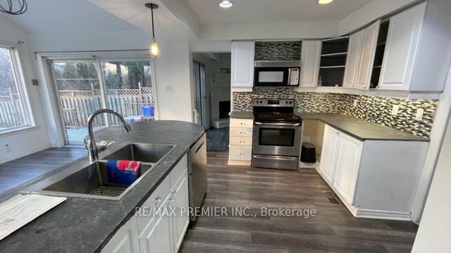 Photo 5 of 1840 Shadybrook Drive, Pickering, Amberlea — HOMEH