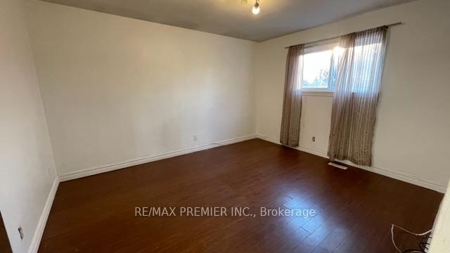 Photo 12 of 1840 Shadybrook Drive, Pickering, Amberlea — HOMEH