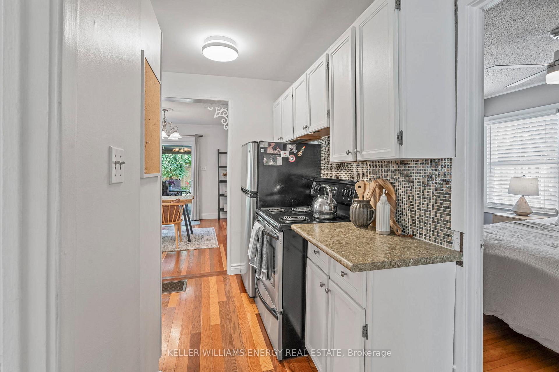 Photo 8 of 54 Cedar Street, Ajax, Central — HOMEH