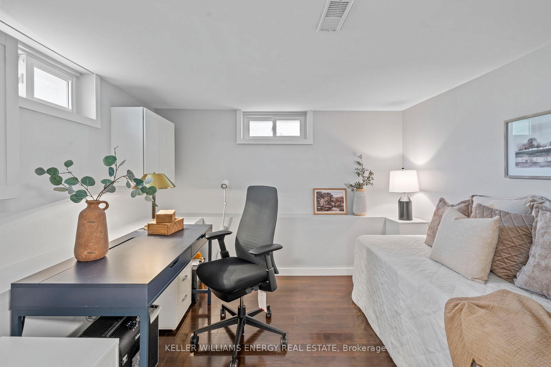 Photo 32 of 54 Cedar Street, Ajax, Central — HOMEH