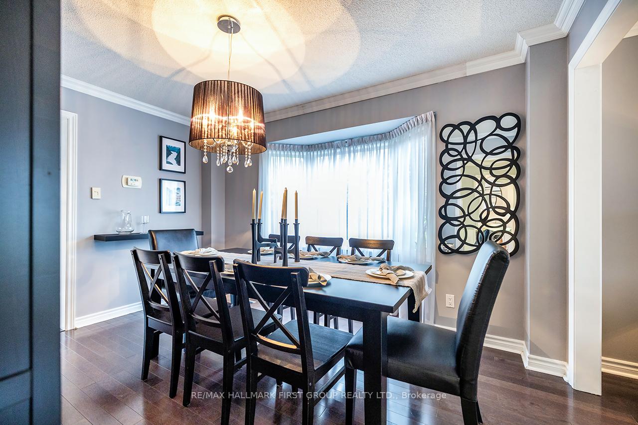 Photo 9 of 1 Watersdown Crescent, Whitby, Rolling Acres — HOMEH