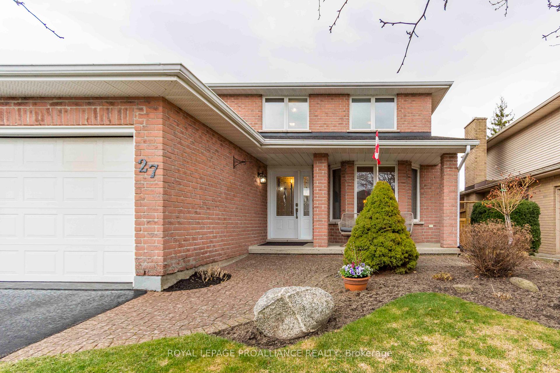 Photo 3 of 27 Northumberland Boulevard, Quinte West, Trenton Ward — HOMEH