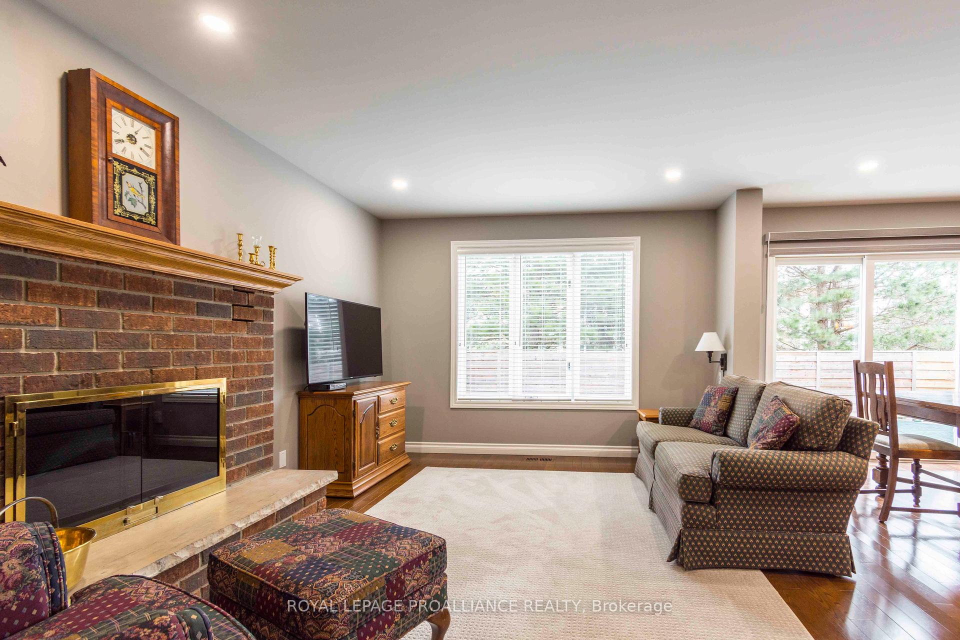 Photo 18 of 27 Northumberland Boulevard, Quinte West, Trenton Ward — HOMEH