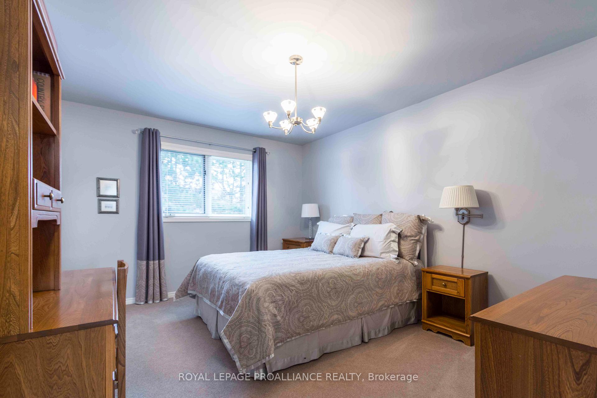 Photo 31 of 27 Northumberland Boulevard, Quinte West, Trenton Ward — HOMEH