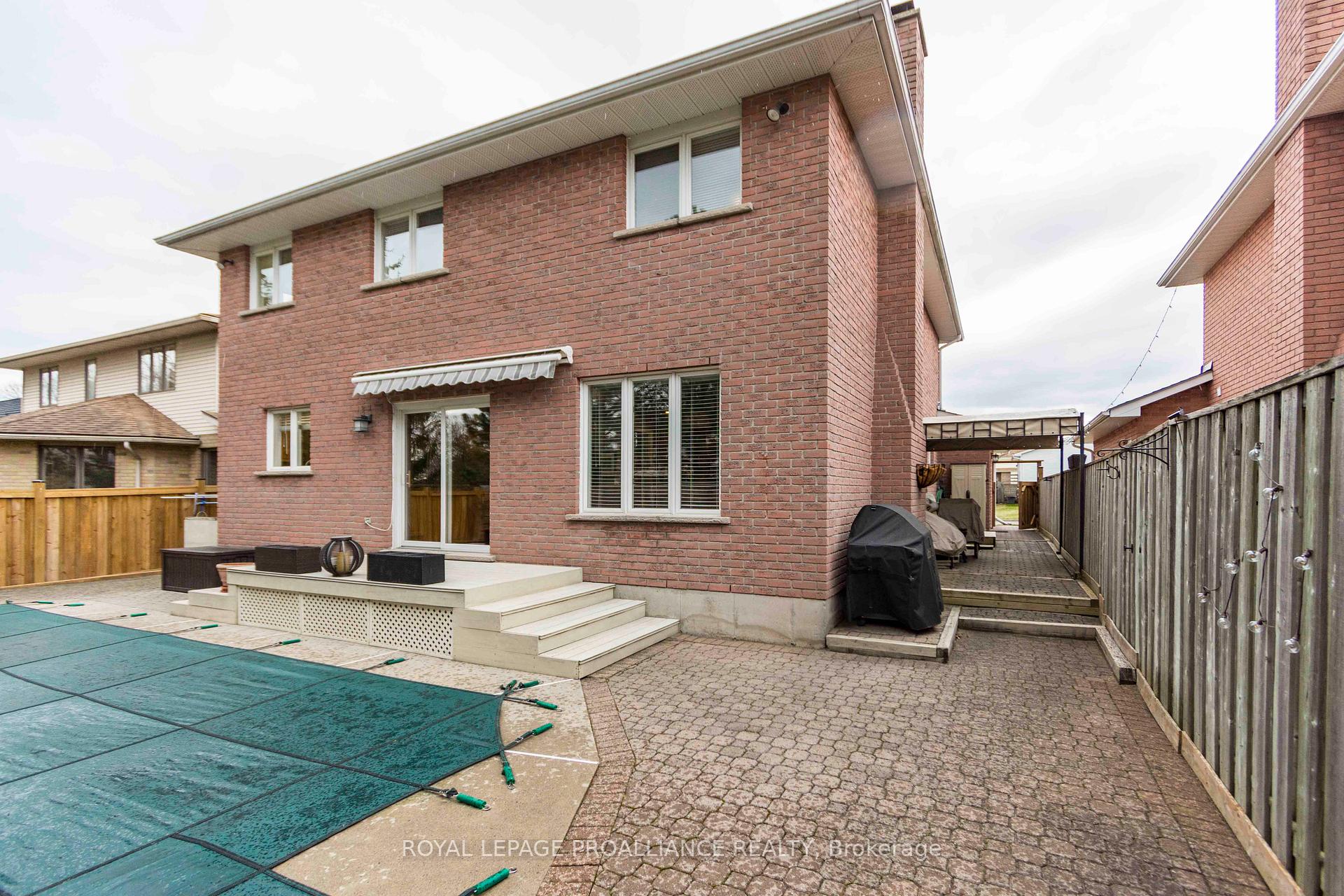 Photo 38 of 27 Northumberland Boulevard, Quinte West, Trenton Ward — HOMEH