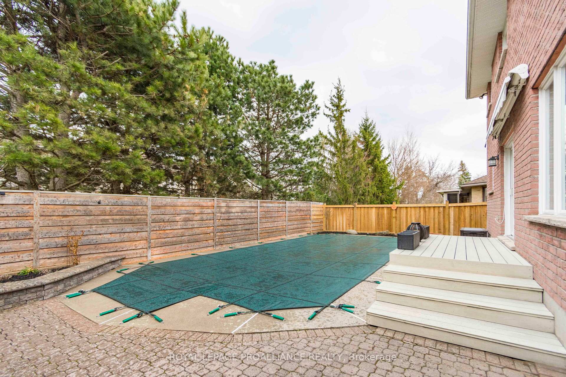 Photo 40 of 27 Northumberland Boulevard, Quinte West, Trenton Ward — HOMEH