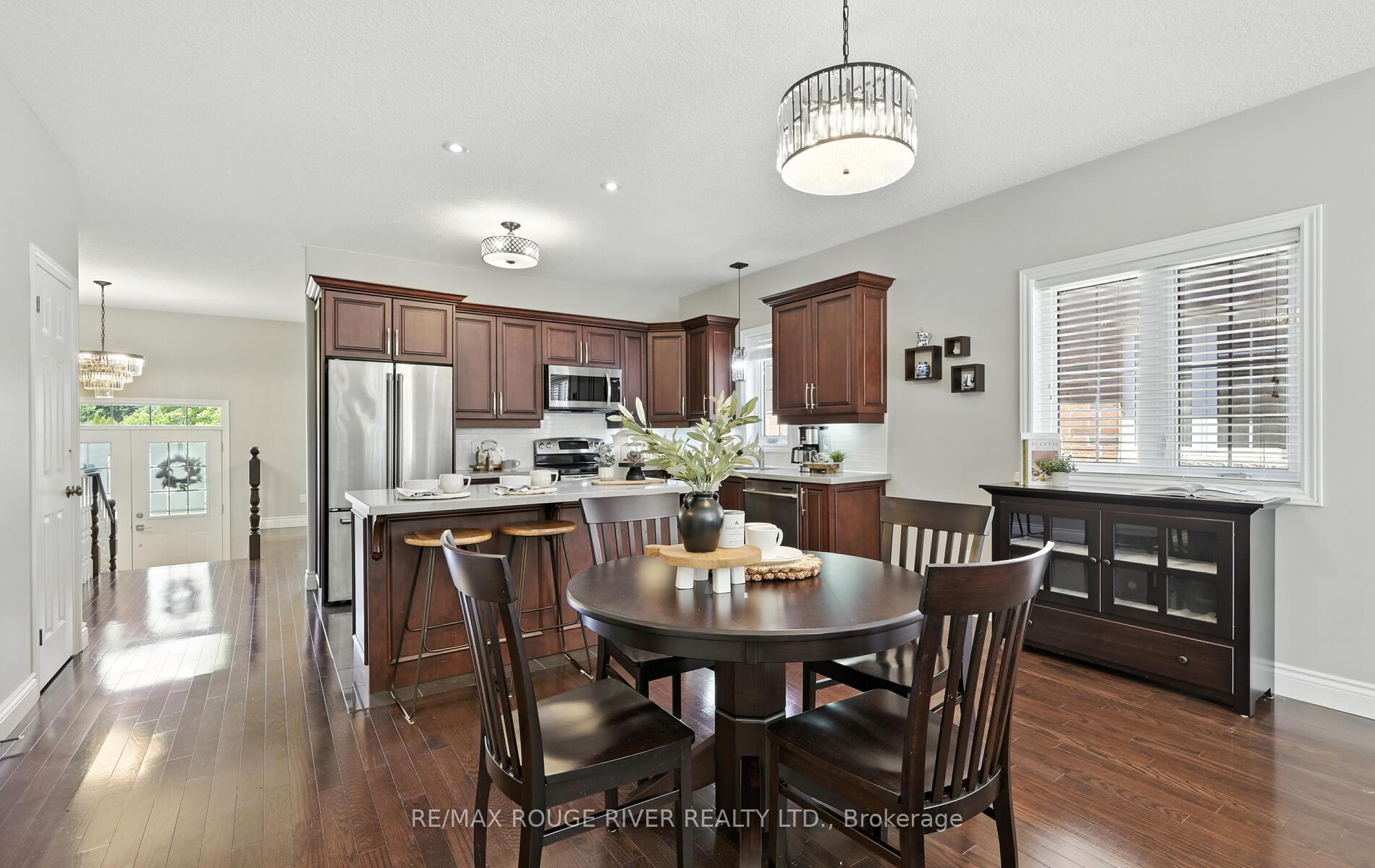 Photo 15 of 5 Lonetto Street, Whitby, Brooklin — HOMEH