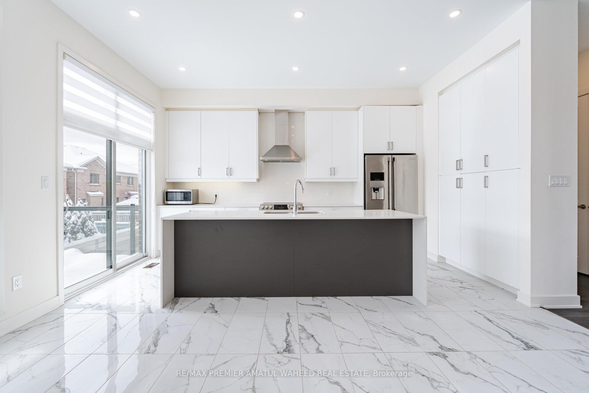 Photo 15 of 1 Benoit Street, Vaughan, Vellore Village — HOMEH