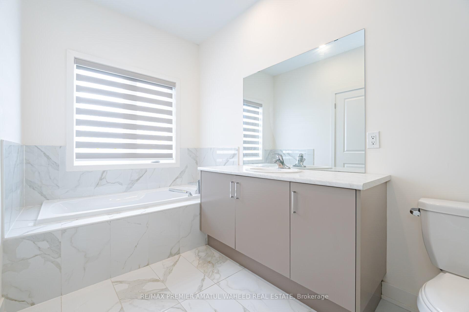 Photo 21 of 1 Benoit Street, Vaughan, Vellore Village — HOMEH