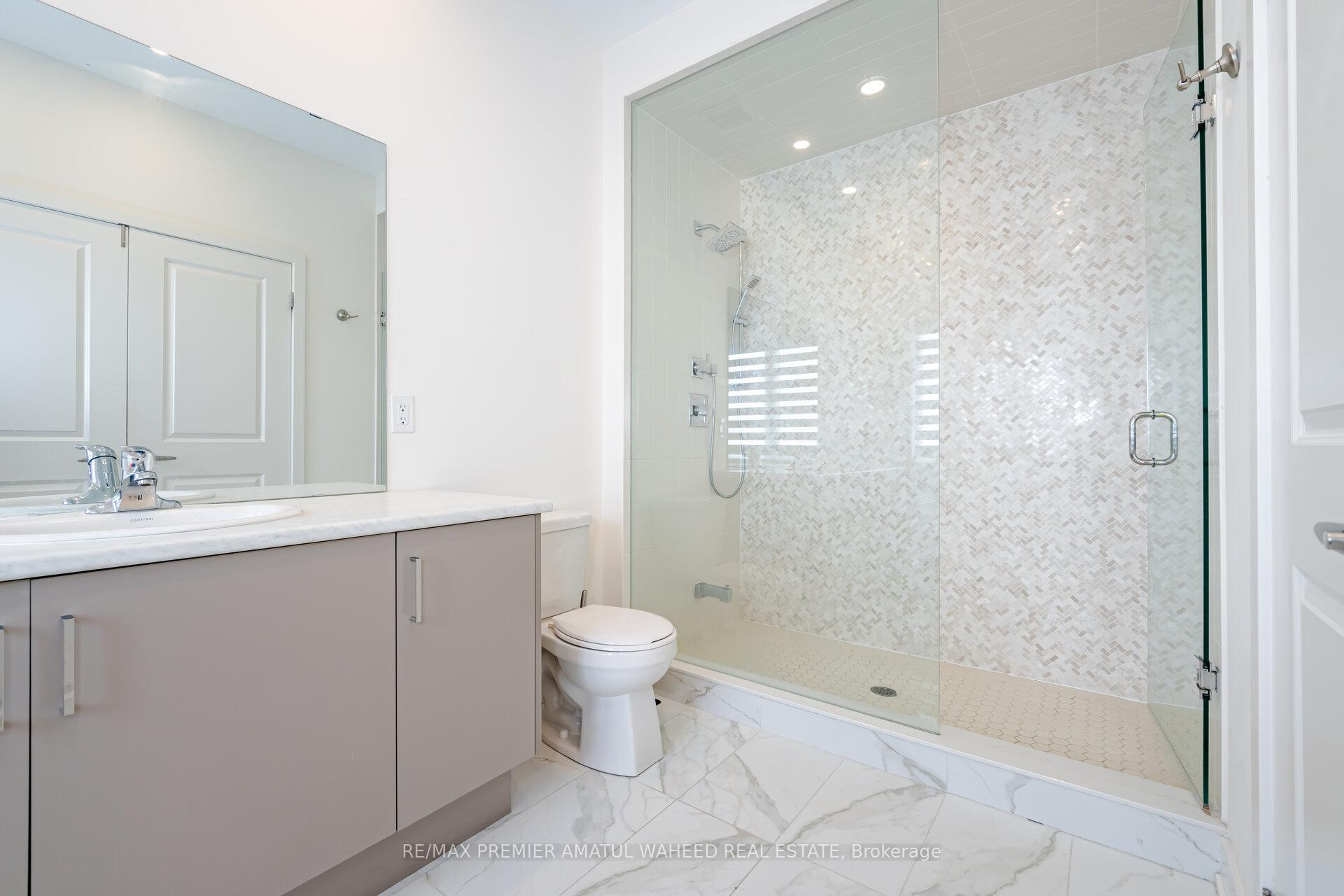 Photo 26 of 1 Benoit Street, Vaughan, Vellore Village — HOMEH