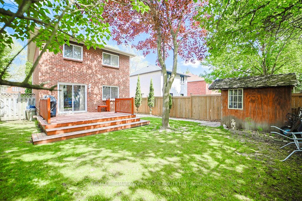 Photo 2 of 63 Crawford Rose Drive, Aurora, Aurora Heights — HOMEH