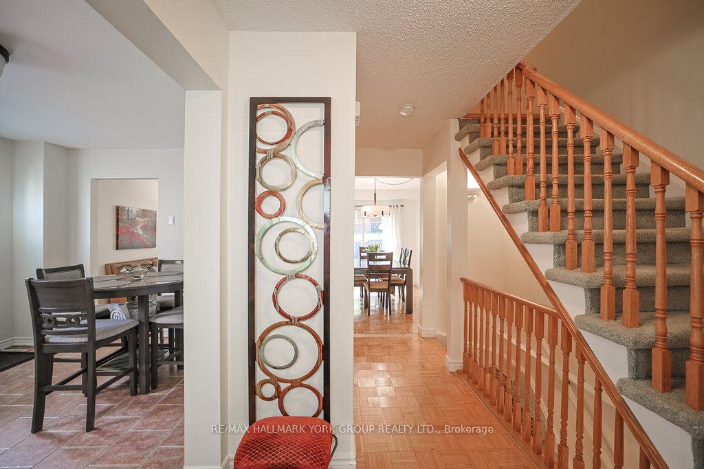 Photo 18 of 63 Crawford Rose Drive, Aurora, Aurora Heights — HOMEH