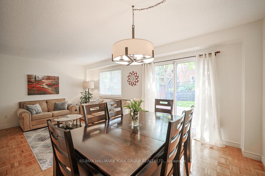 Photo 19 of 63 Crawford Rose Drive, Aurora, Aurora Heights — HOMEH