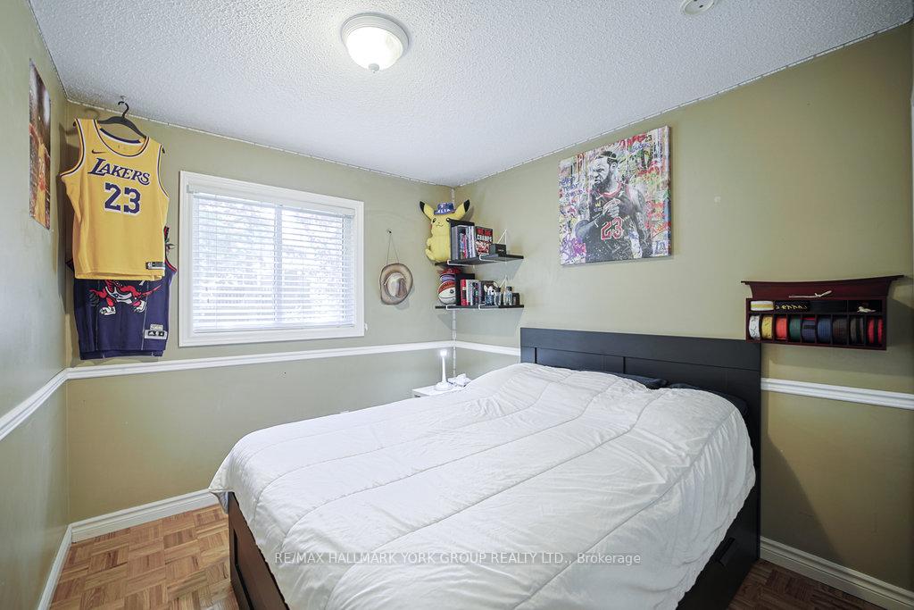 Photo 23 of 63 Crawford Rose Drive, Aurora, Aurora Heights — HOMEH